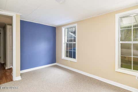 Tiny photo for 409 W 5th Ave, Lenoir City, TN 37771 (MLS # 1348773)