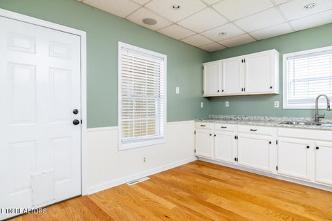 Tiny photo for 409 W 5th Ave, Lenoir City, TN 37771 (MLS # 1348773)