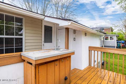 Tiny photo for 409 W 5th Ave, Lenoir City, TN 37771 (MLS # 1348773)