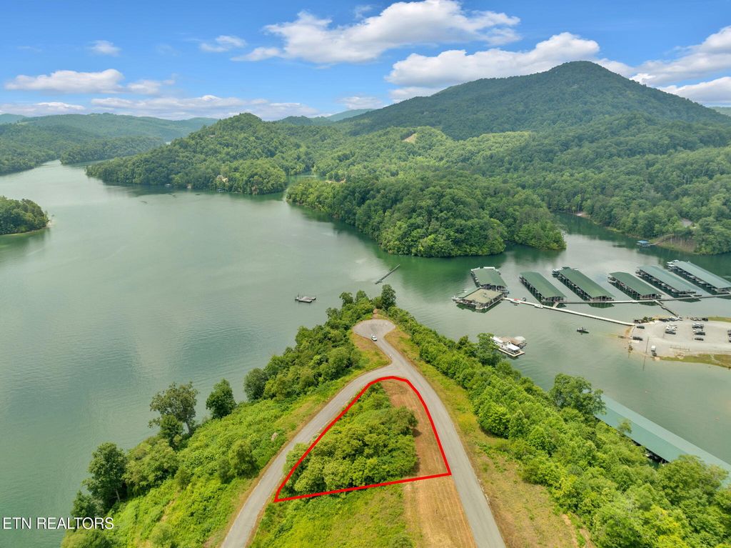 Photo of Lot 32 Windward Blvd, New Tazewell, TN 37825 (MLS # 1306996)