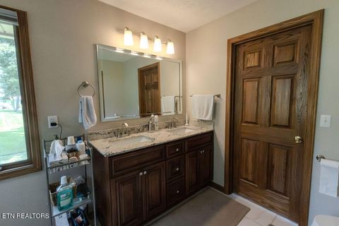 Tiny photo for 8819 Cherokee Tr, Crossville, TN 38572 (MLS # 1349645)