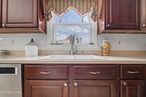 Tiny photo for 6928 Mount Royal Blvd, Knoxville, TN 37918 (MLS # 1349366)