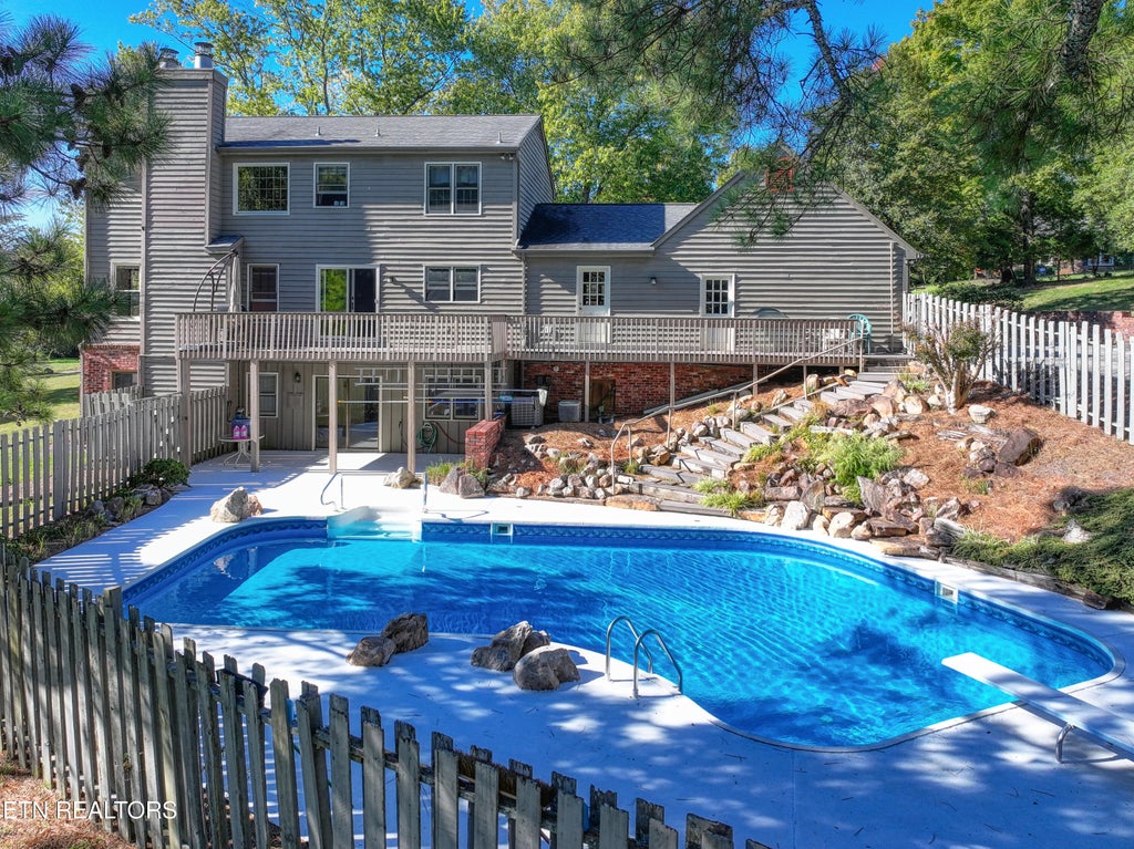 Photo of 412 Cutlass Rd, Knoxville, TN 37934 (MLS # 1360538)