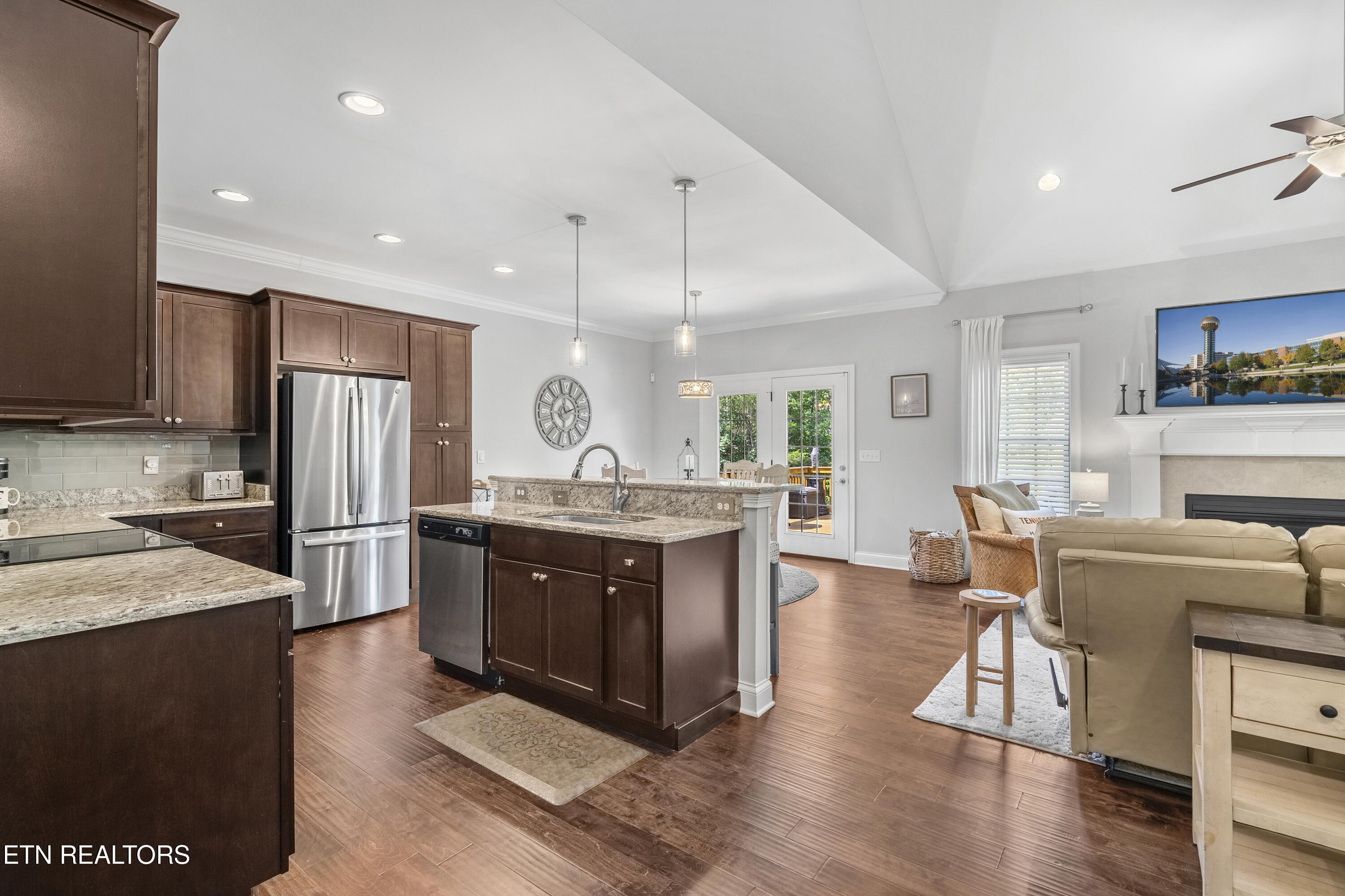 103 Chalmette Way