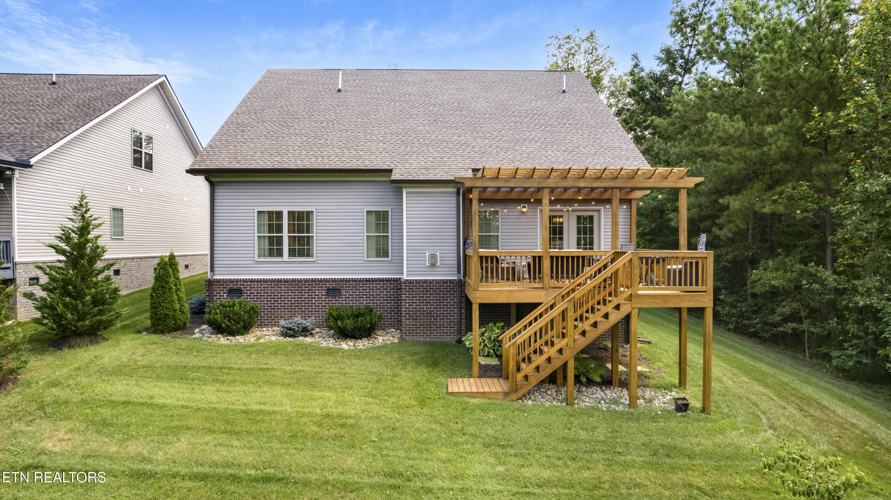 103 Chalmette Way