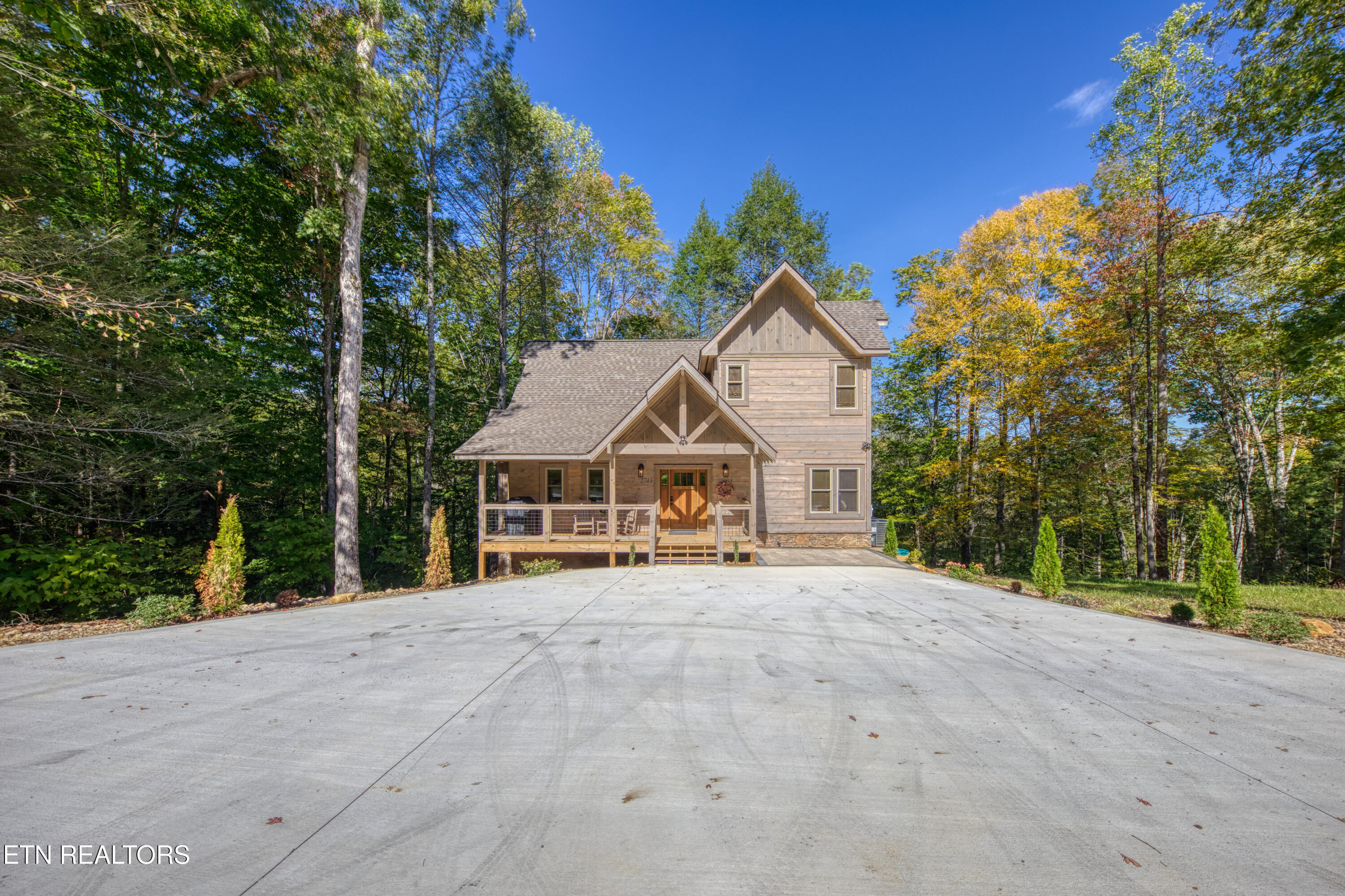 2743 Owls Cove Way