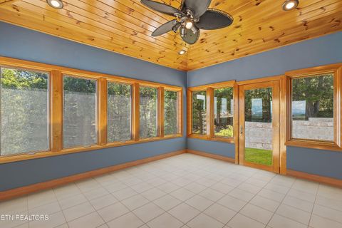 Tiny photo for 422 Summerhill Drive, Kodak, TN 37764 (MLS # 1317476)