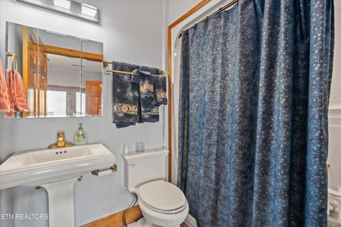 Tiny photo for 422 Summerhill Drive, Kodak, TN 37764 (MLS # 1317476)