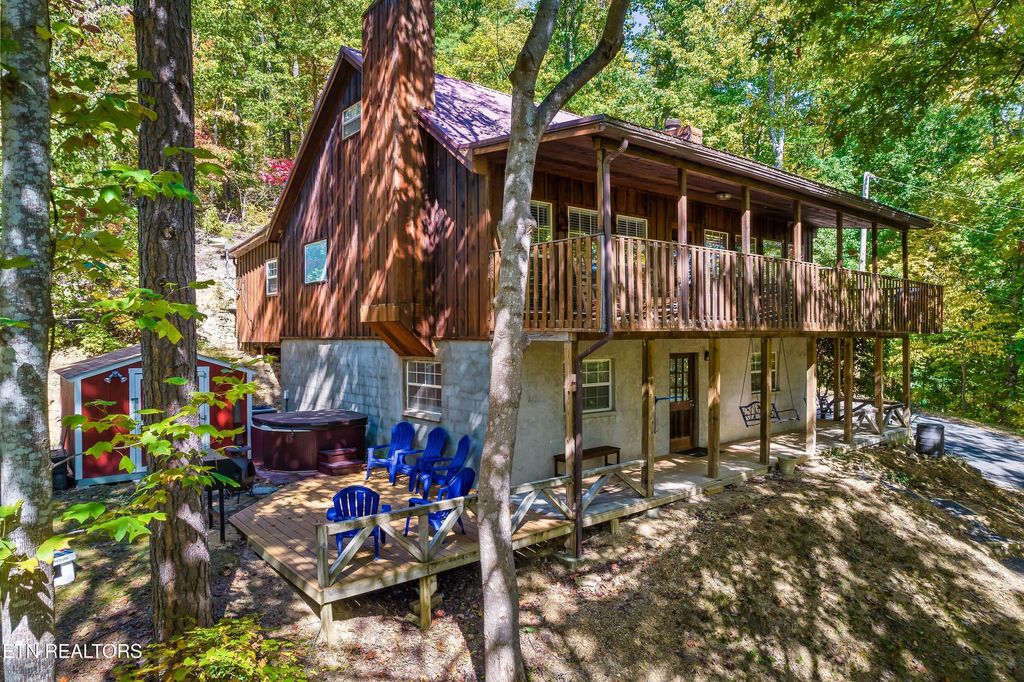 Photo of 2951 Patty View Way, Sevierville, TN 37862 (MLS # 1332450)