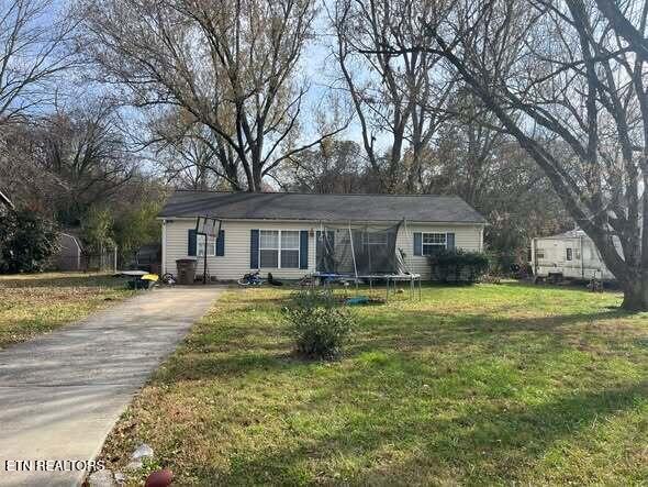 Photo of 3410 Boright Drive, Knoxville, TN 37917 (MLS # 1327089)