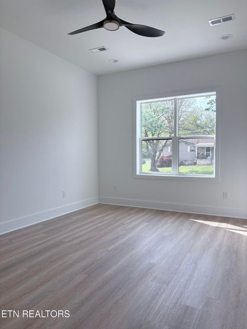 Tiny photo for 5020 Landbrook Drive, Knoxville, TN 37921 (MLS # 1335952)