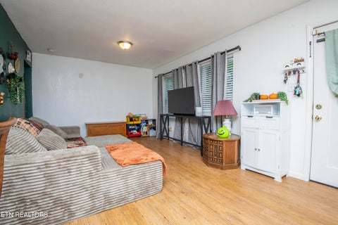 Tiny photo for 1616 Wallace St, Knoxville, TN 37921 (MLS # 1356416)