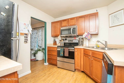 Tiny photo for 1616 Wallace St, Knoxville, TN 37921 (MLS # 1356416)