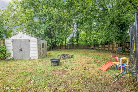 Tiny photo for 1616 Wallace St, Knoxville, TN 37921 (MLS # 1356416)