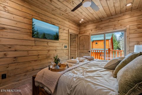 Tiny photo for 2104 Valley Creek Way, Pigeon Forge, TN 37862 (MLS # 1334850)