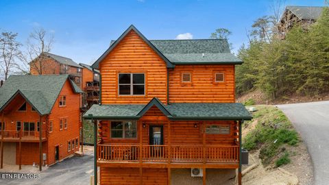 Tiny photo for 2104 Valley Creek Way, Pigeon Forge, TN 37862 (MLS # 1334850)