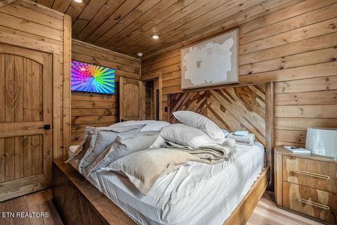 Tiny photo for 2104 Valley Creek Way, Pigeon Forge, TN 37862 (MLS # 1334850)