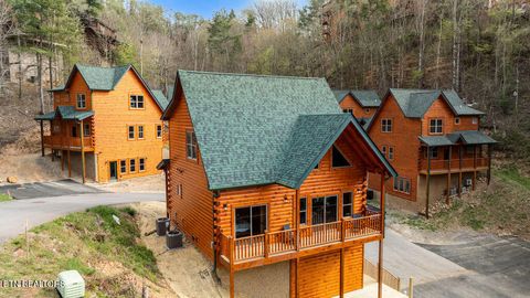 Tiny photo for 2104 Valley Creek Way, Pigeon Forge, TN 37862 (MLS # 1334850)