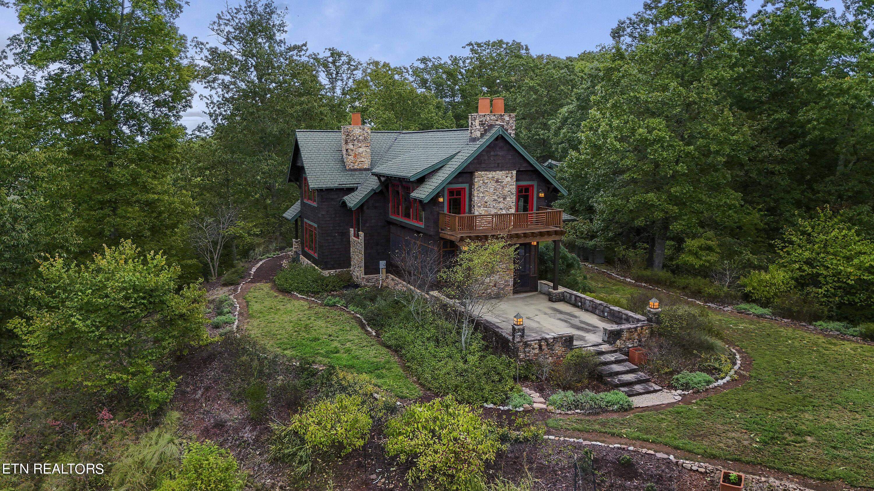 225 Eagle Ridge Rd