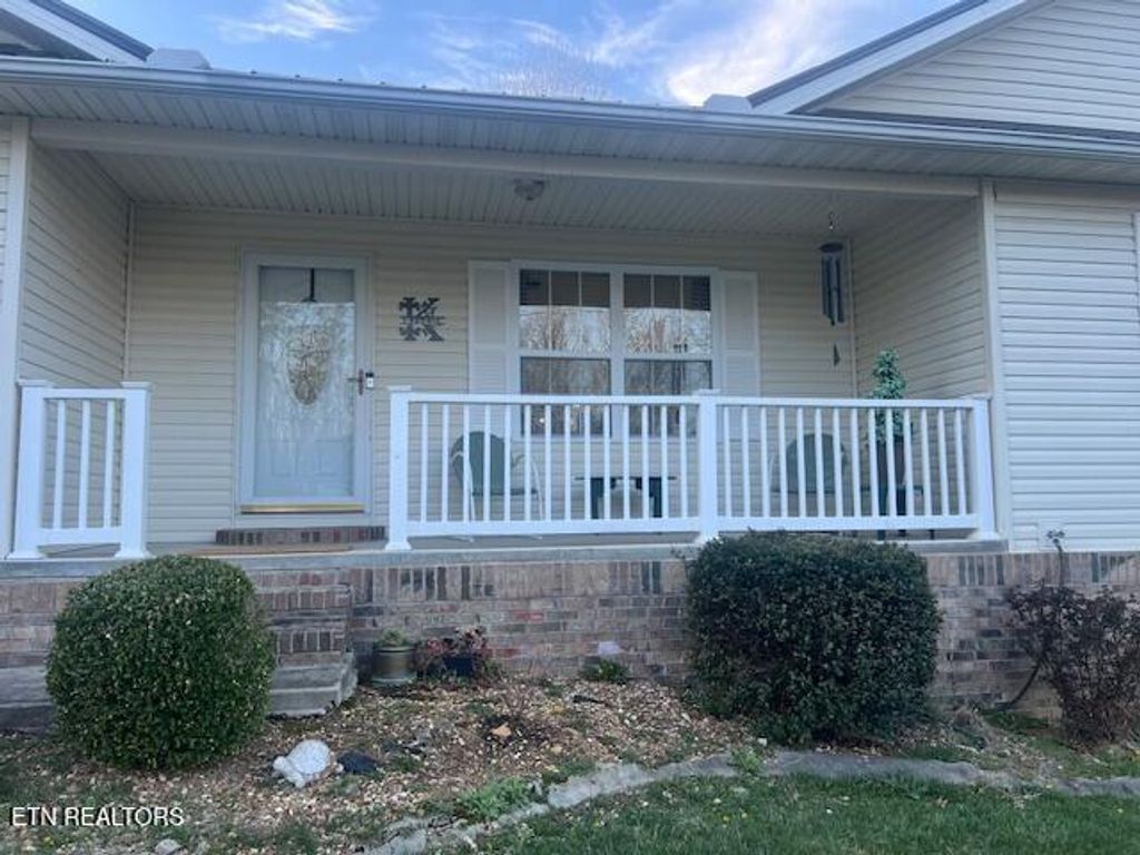 Photo of 723 Oneida Lane, Crossville, TN 38572 (MLS # 1333203)