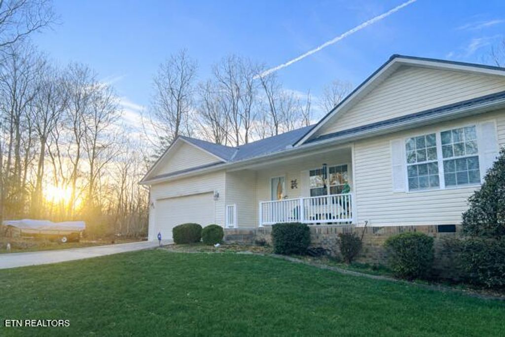 Photo of 723 Oneida Lane, Crossville, TN 38572 (MLS # 1333203)