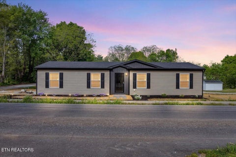 Tiny photo for 9 Hamilton Ave, Englewood, TN 37329 (MLS # 1347928)