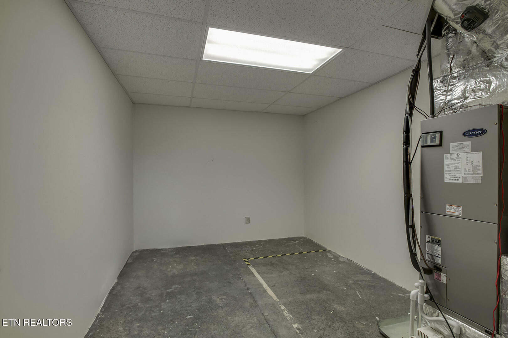 Loudon, Tennessee 37774, United States, 4 Bedrooms Bedrooms, ,3 BathroomsBathrooms,Residential,Active,89310