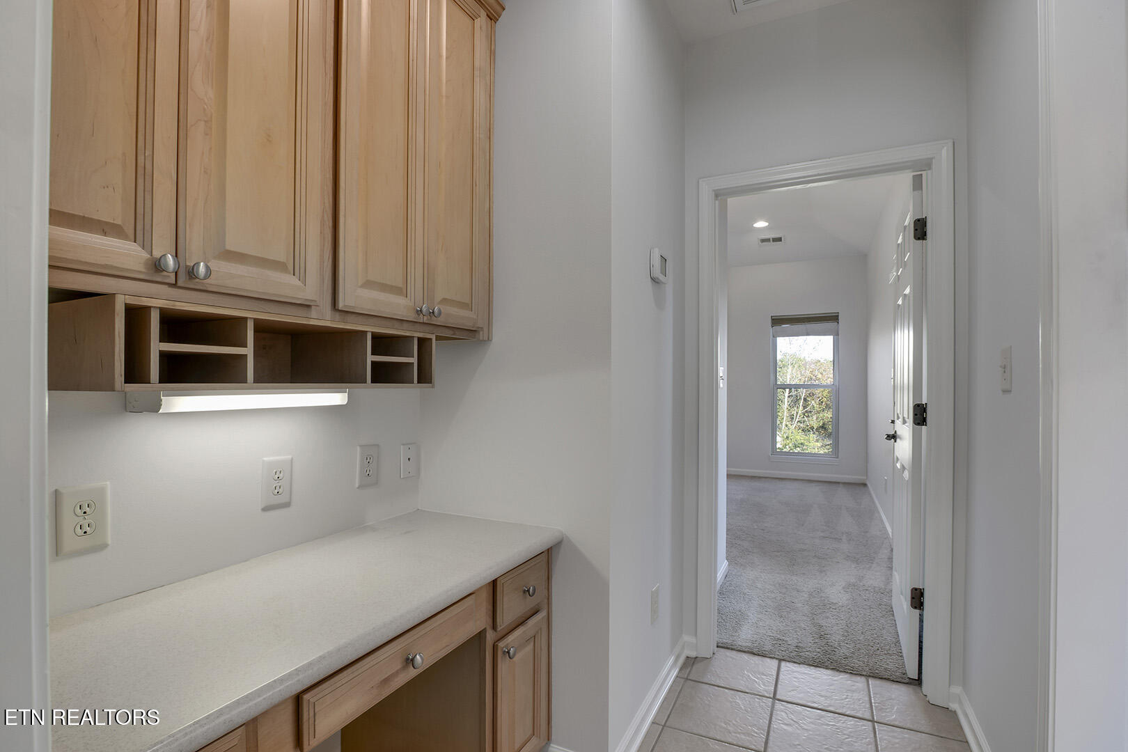 Loudon, Tennessee 37774, United States, 4 Bedrooms Bedrooms, ,3 BathroomsBathrooms,Residential,Active,89310