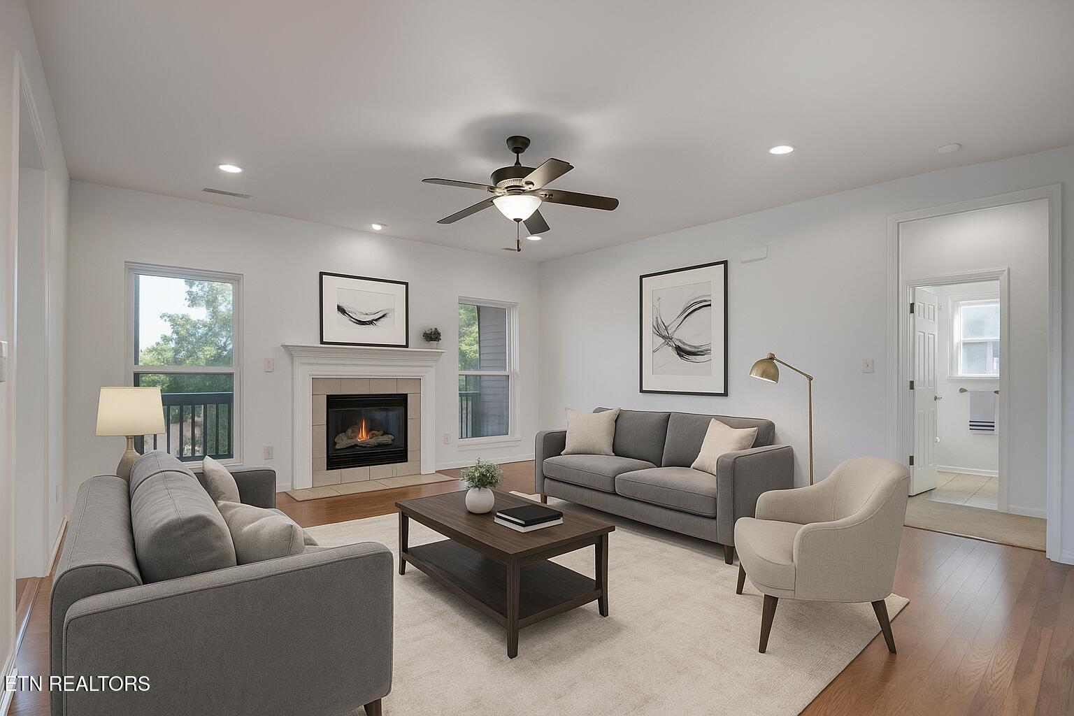 Loudon, Tennessee 37774, United States, 4 Bedrooms Bedrooms, ,3 BathroomsBathrooms,Residential,Active,89310