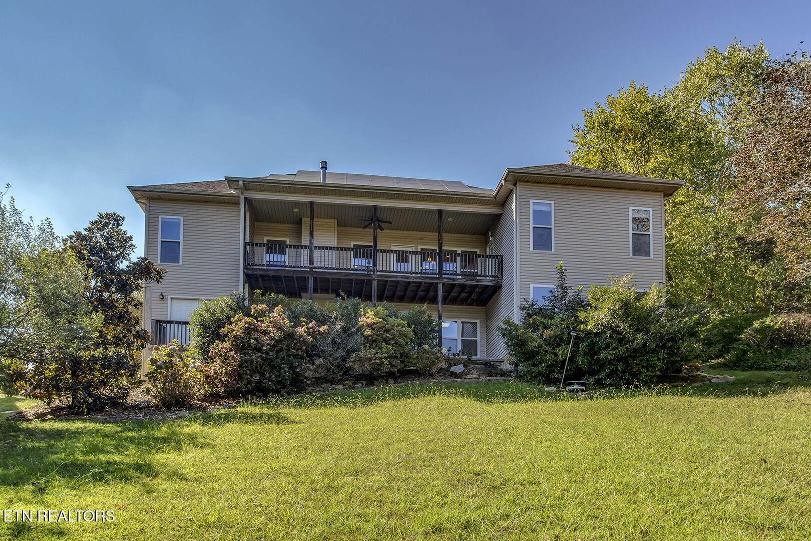 Loudon, Tennessee 37774, United States, 4 Bedrooms Bedrooms, ,3 BathroomsBathrooms,Residential,Active,89310