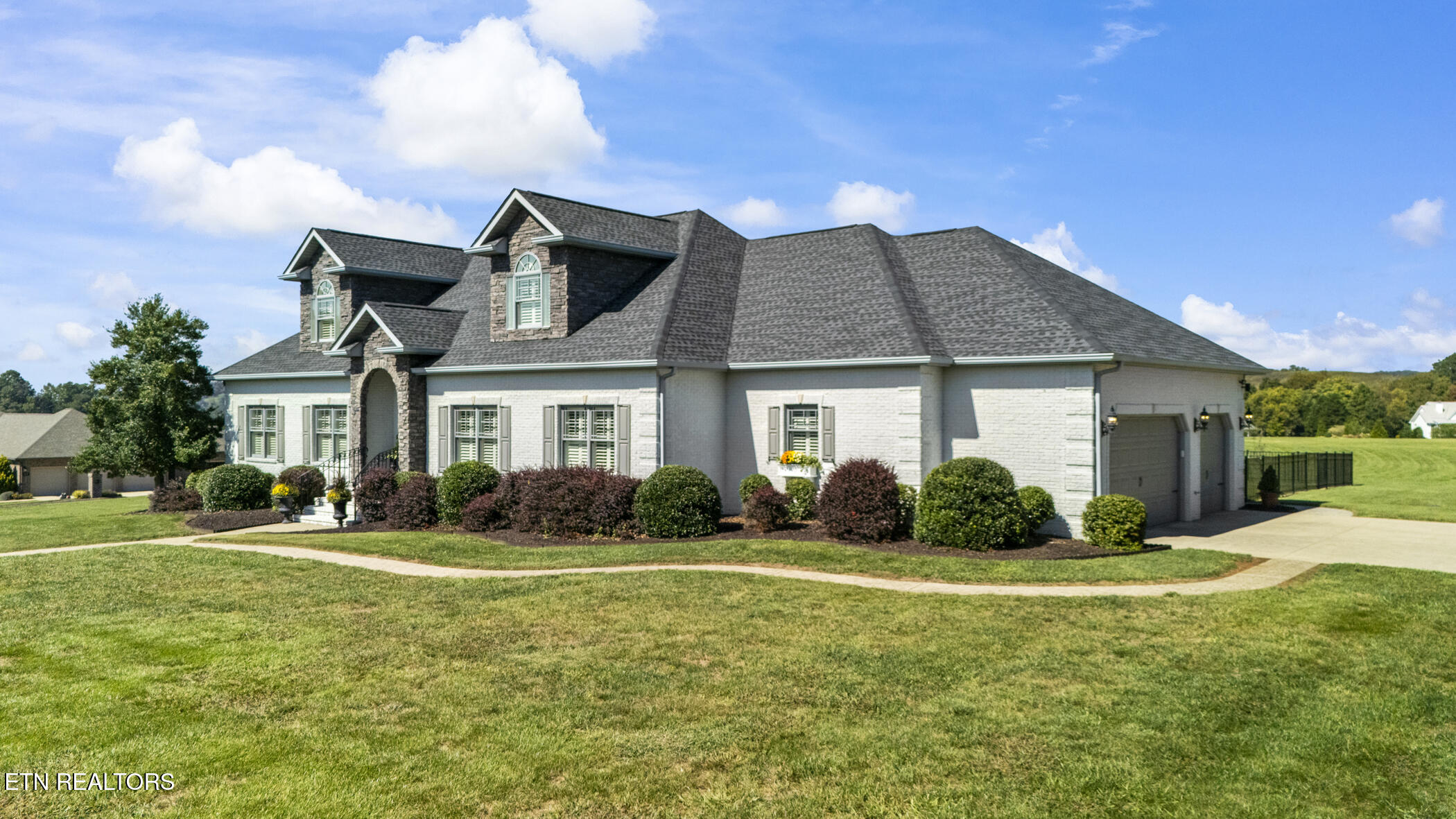 96 Belle Arden Drive