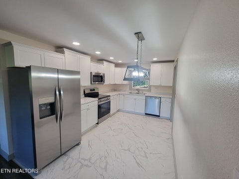 Tiny photo for 25682 Rhea County Hwy, Spring City, TN 37381 (MLS # 1357271)