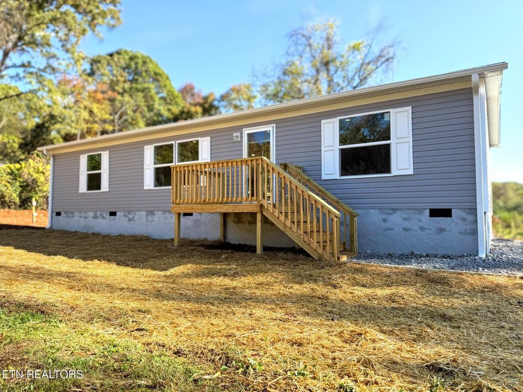 Photo of 316 Ridge Circle, Kingston, TN 37763 (MLS # 1294395)