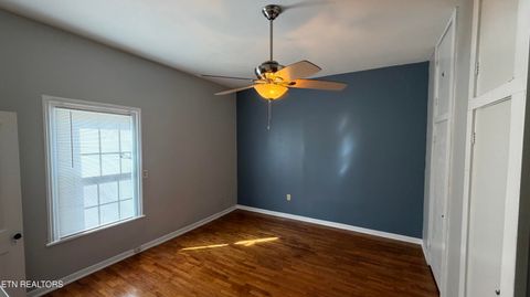 Tiny photo for 521 W 1st Ave, Lenoir City, TN 37771 (MLS # 1329156)