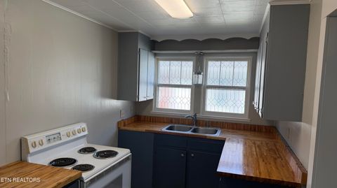 Tiny photo for 521 W 1st Ave, Lenoir City, TN 37771 (MLS # 1329156)