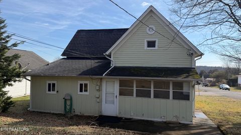 Tiny photo for 521 W 1st Ave, Lenoir City, TN 37771 (MLS # 1329156)