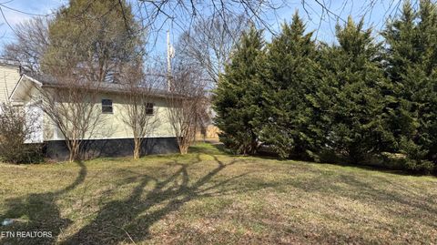 Tiny photo for 521 W 1st Ave, Lenoir City, TN 37771 (MLS # 1329156)