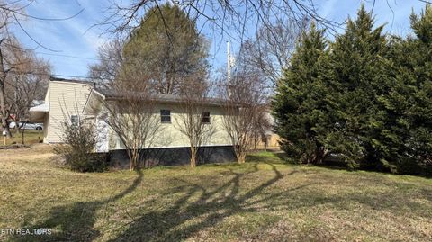 Tiny photo for 521 W 1st Ave, Lenoir City, TN 37771 (MLS # 1329156)