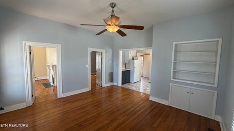 Tiny photo for 521 W 1st Ave, Lenoir City, TN 37771 (MLS # 1329156)