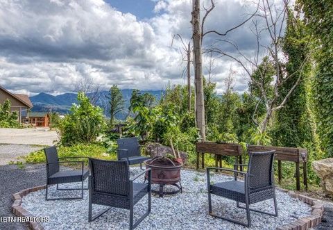 Tiny photo for 1019 Daisy Lane, Gatlinburg, TN 37738 (MLS # 1319157)