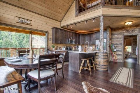 Tiny photo for 1019 Daisy Lane, Gatlinburg, TN 37738 (MLS # 1319157)