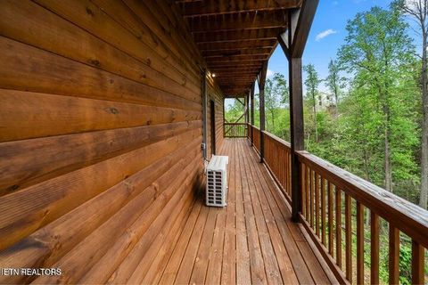 Tiny photo for 1019 Daisy Lane, Gatlinburg, TN 37738 (MLS # 1319157)