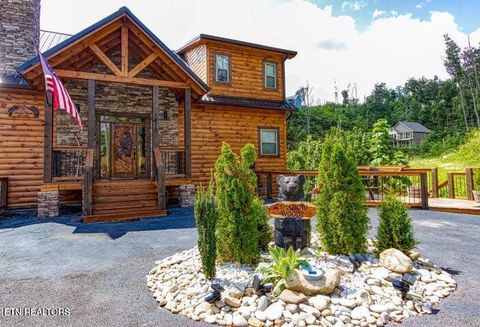 Tiny photo for 1019 Daisy Lane, Gatlinburg, TN 37738 (MLS # 1319157)