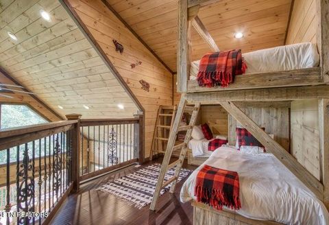 Tiny photo for 1019 Daisy Lane, Gatlinburg, TN 37738 (MLS # 1319157)