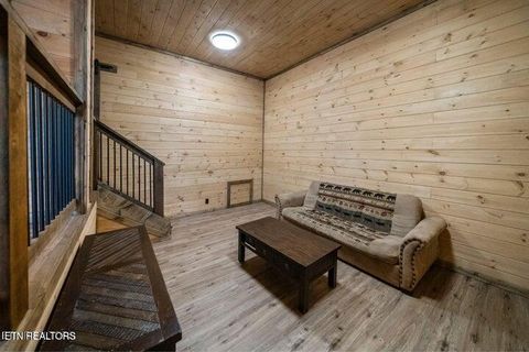 Tiny photo for 1019 Daisy Lane, Gatlinburg, TN 37738 (MLS # 1319157)