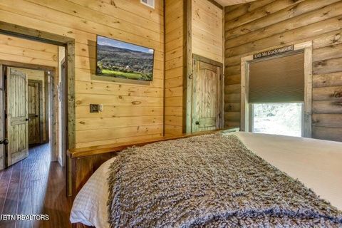 Tiny photo for 1019 Daisy Lane, Gatlinburg, TN 37738 (MLS # 1319157)