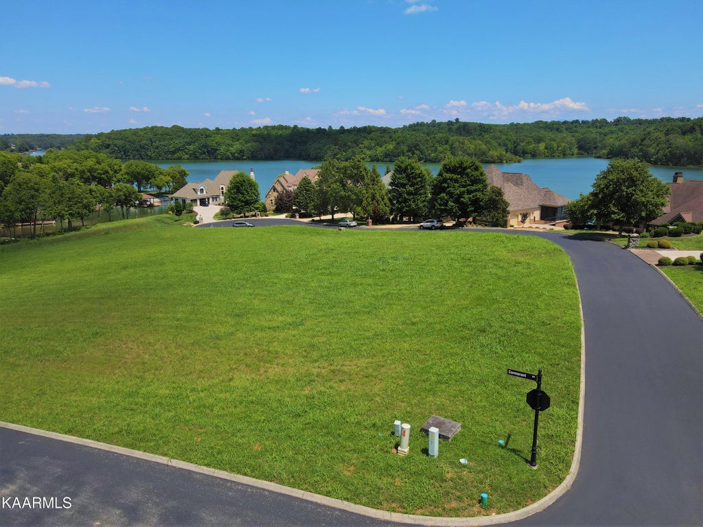Photo of 200 Cormorant Drive, Vonore, TN 37885 (MLS # 1234764)