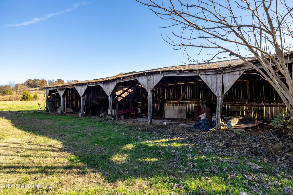Photo of 11360 Roberson Springs Road Rd, Loudon, TN 37774 (MLS # 1322483)