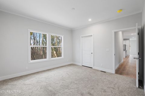 Tiny photo for 1020 Fuller Ave, Knoxville, TN 37915 (MLS # 1326295)