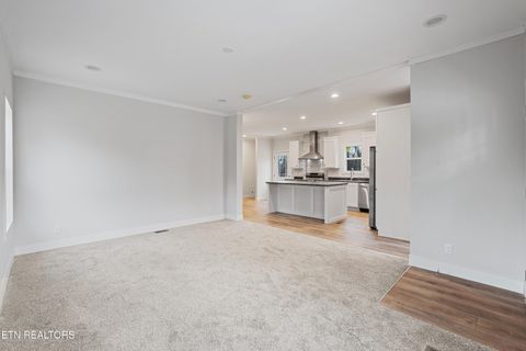 Tiny photo for 1020 Fuller Ave, Knoxville, TN 37915 (MLS # 1326295)